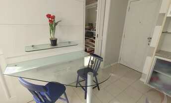 Imagem 7: Apartamento para venda tem 101 metros quadrados com 3 quartos em Centro - Florianópolis