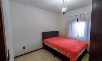 Imagem 7: Excelente imóvel com 2 quartos e edícula no fundo, localização privilegiada no bairro Jard