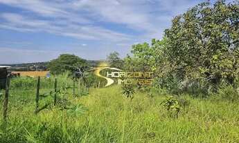 Imagem 3: Lote/Terreno para venda possui 480 metros quadrados em Vale dos Araçás - Mateus Leme - MG
