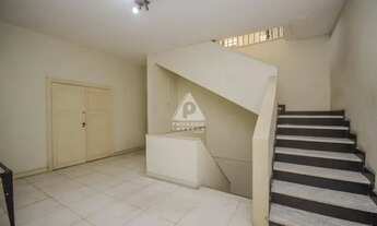 Imagem 6: Casa à Venda em Laranjeiras - 6 Quartos - 9 Banheiros -Piscina-Sauna-Churrasqueira- 582 m2