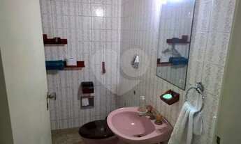 Imagem 7: Sobrado em excelente localização