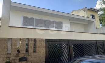 Imagem 2: Excelente sobrado, distribuídos em 3 Dorm. sendo 1 suíte, sala para 3 ambientes, cozinha