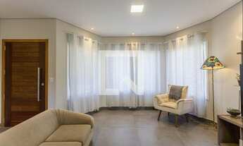 Imagem 4: Casa para Aluguel - Santa Felicidade, 2 Quartos, 263 m2