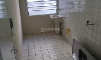 Imagem 3: Apartamento térreo de 2 dormitórios no bairro Sarandi