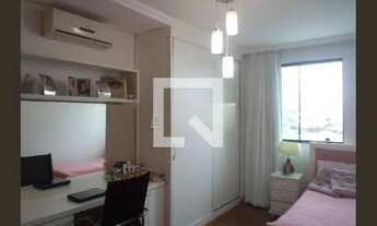 Imagem 4: Casa à Venda - Fernão Dias, 4 Quartos, 46000 m2