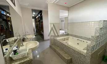 Imagem 6: ED- Casa 4 Quartos com 3 Suíte Sendo uma com Closet e Hidromassagem em Laranjeiras