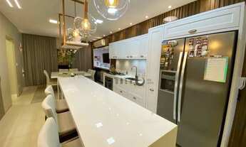 Imagem 2: Lindo apartamento finamente mobiliado com 123 m² com 3 dormitórios, sendo 1 suíte localiza