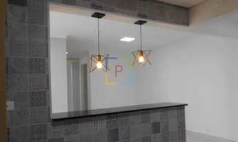 Imagem 2: Apartamento 65m², 2 quartos (suítes), sacada, 1 vaga