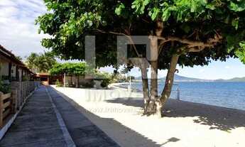 Imagem 4: Casa de praia (pé na areia) com mobília em condomínio, excelente localização *LA-02