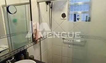 Imagem 11: Apartamento térreo com 2 dormitórios e 2 vagas à venda no bairro São João em Porto Alegre