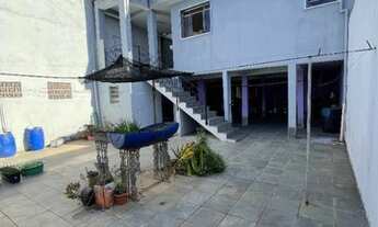 Imagem 4: Sobrado com 3 quartos 1 suíte e porão. Vaga para 6 carros