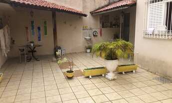 Imagem 7: Casa em Brotas para aluguel. São 2 pavimentos, 400 m², 4 quartos