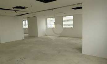 Imagem 3: Andar alto, compostos por 8 conjuntos cada andar, totalizando 324m² e 11 vagas de garagem