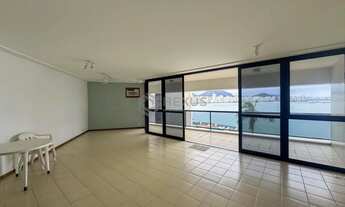 Imagem 4: Apartamento Frente mar com varanda e lazer na Praia das Astúrias, Guarujá