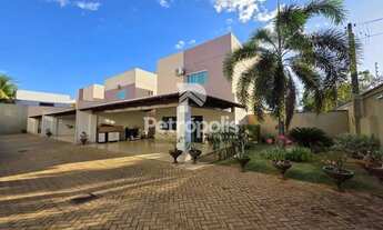 Imagem 2: Sobrado na 110 Sul com 3 suítes sendo 1 com closet com 220 m² a venda por R$ 1.200.000,00