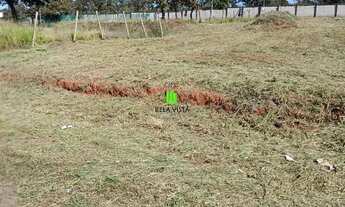 Imagem: Lote à Venda em Condomínio Fechado - 1.064