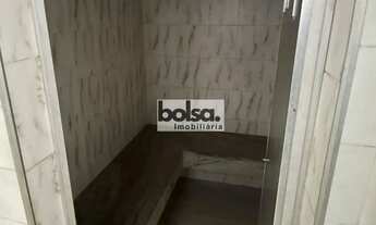 Imagem 6: Casa Espaçosa com 3 Dormitórios (2 Suítes), 305m² Construídos e Terreno de 508m² Conforto