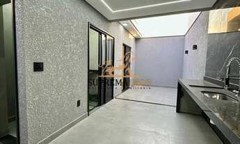 Imagem: Casa á venda com 3 quartos, Condomínio