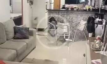 Imagem 2: Casa Três Quartos com Suíte e duas vagas de garagem, há 5 minutos do St Novo Horizonte e P