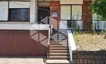 Imagem 4: Casa a venda no Jardim lindoia com 3 dormitórios sendo 1 suite, sala, área de serviço, 3 b