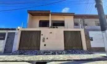 Imagem: CASA À VENDA NO PONTO NOVO
