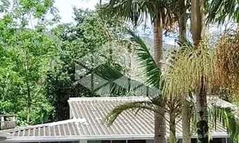 Imagem 3: Casa com 2 quartos/dormitórios no bairro Praia de Fora, em Palhoça - SC