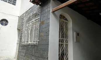 Imagem 5: Casa com 3 pavimentos - Uso Residencial ou Comercial