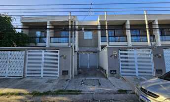 Imagem: Maravilhosa casa duplex a venda em Mesquita