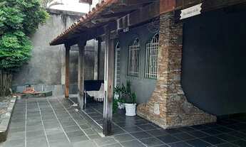 Imagem 3: Casa para venda possui 239 metros quadrados com 4 quartos em Rio Branco - Belo Horizonte