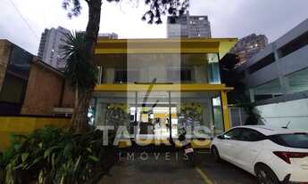 Imagem 2: Loja a venda e para alugar na Pacaembu. 7 salas, 8 vagas, 607m²