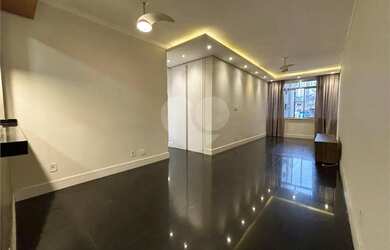 Imagem 2: Apartamento com 3 quartos à venda ou para locação em Embaré - SP