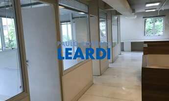 Imagem: CONJ. COMERCIAL - MOEMA PÁSSAROS - SP