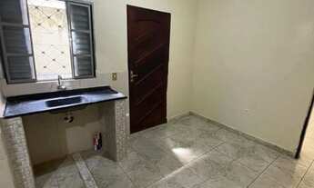 Imagem 5: Casa em viela . Aluguel 800,00 direto com proprietário