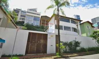 Imagem: Casa 7 Quartos, 8 Vagas no Bairro Santa