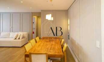 Imagem 4: Amplo Apartamento com 2 Suítes, Vista Livre e Acabamento de Alto Padrão no Centro!