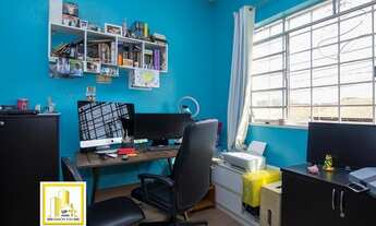 Imagem 3: Sobrado 2 Dormitórios + Closet + 03 Banheiros + Quintal c/ Churrasqueira + 2 Vagas Garagem