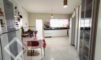 Imagem 5: Arniqueira casa 2500m2 bem localizada com lazer arniqueiras