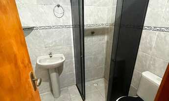 Imagem 2: M- VENDO CASA COM 3 QTS E 1 SUITE LOCALIZADA EM PAU AMARELO