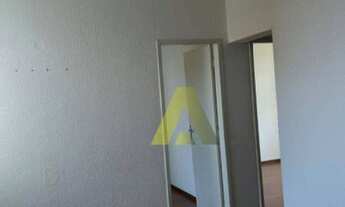 Imagem 4: Apartamento com 2 dormitórios para alugar, 45 m² por R$ 800/mês - Jardim Riacho das Pedras