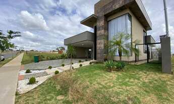 Imagem: LINDA CASA TERREA 3 SUITE - CONDOMINIO PARQVILLE