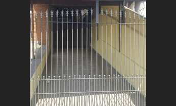 Imagem 3: Ampla casa 98 m2, 2 quartos, 1 suíte, 1 banheiro social, e garagem para 3 carros no Jaguar