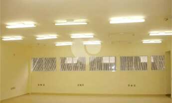 Imagem 4: Galpão/Depósito/Armazém para alugar em Vila Anastácio, 680m² - SP