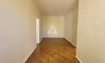 Imagem 4: Excelente apartamento de 2 quartos com vaga em Laranjeiras