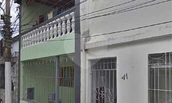 Imagem 2: Sobrado com 02 quartos e 01 suíte localizado em viela na travessa da Coronel Sezefredo fag