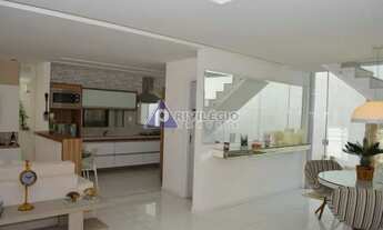 Imagem 2: Casa à venda, 4 quartos, 3 suítes, 2 vagas, Jacarepaguá - RIO DE JANEIRO/RJ