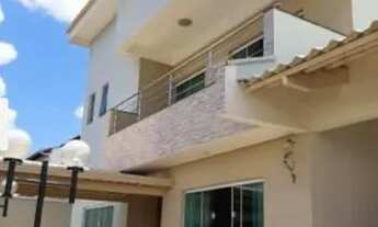 Imagem 2: Sobrado para venda possui 426 metros quadrados com 4 quartos em Vila Oswaldo Rosa - Goiâni