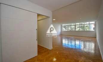 Imagem: 4 quartos com 1 suíte e vaga na escritura