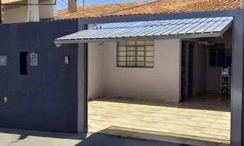 Imagem 2: Casa com 3 quartos no Jardim Ferraz