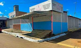 Imagem 2: VENDO ÁGIO: CASA DE 4 QUARTOS, MAIS LOJA NA LATERAL