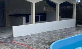 Imagem: Vende-se casa com piscina no bairro Montanhês